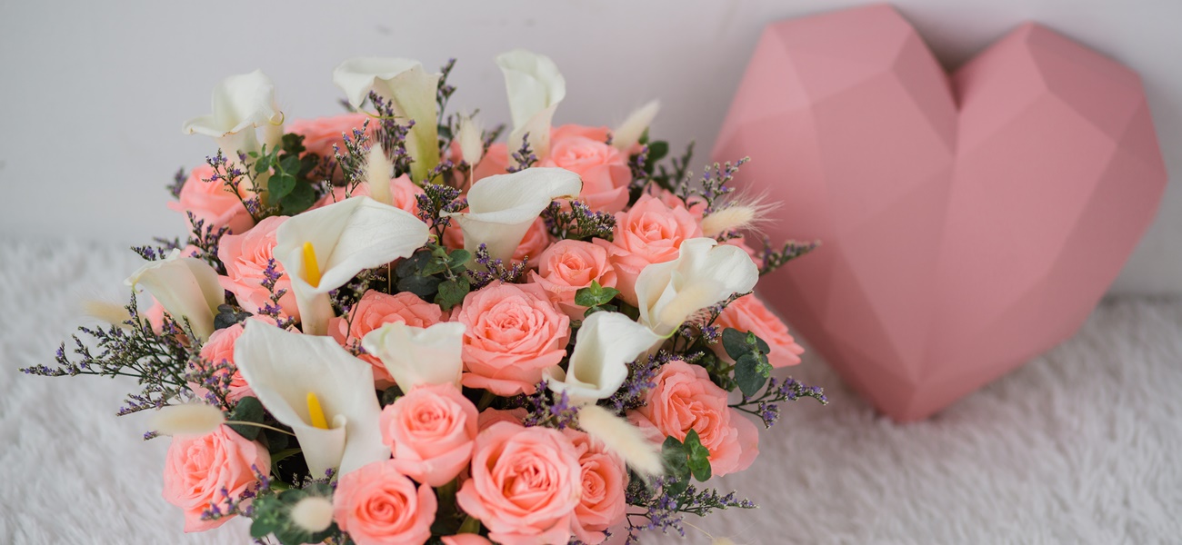 Flowers for Love one/ Gift for girl friend or wife
